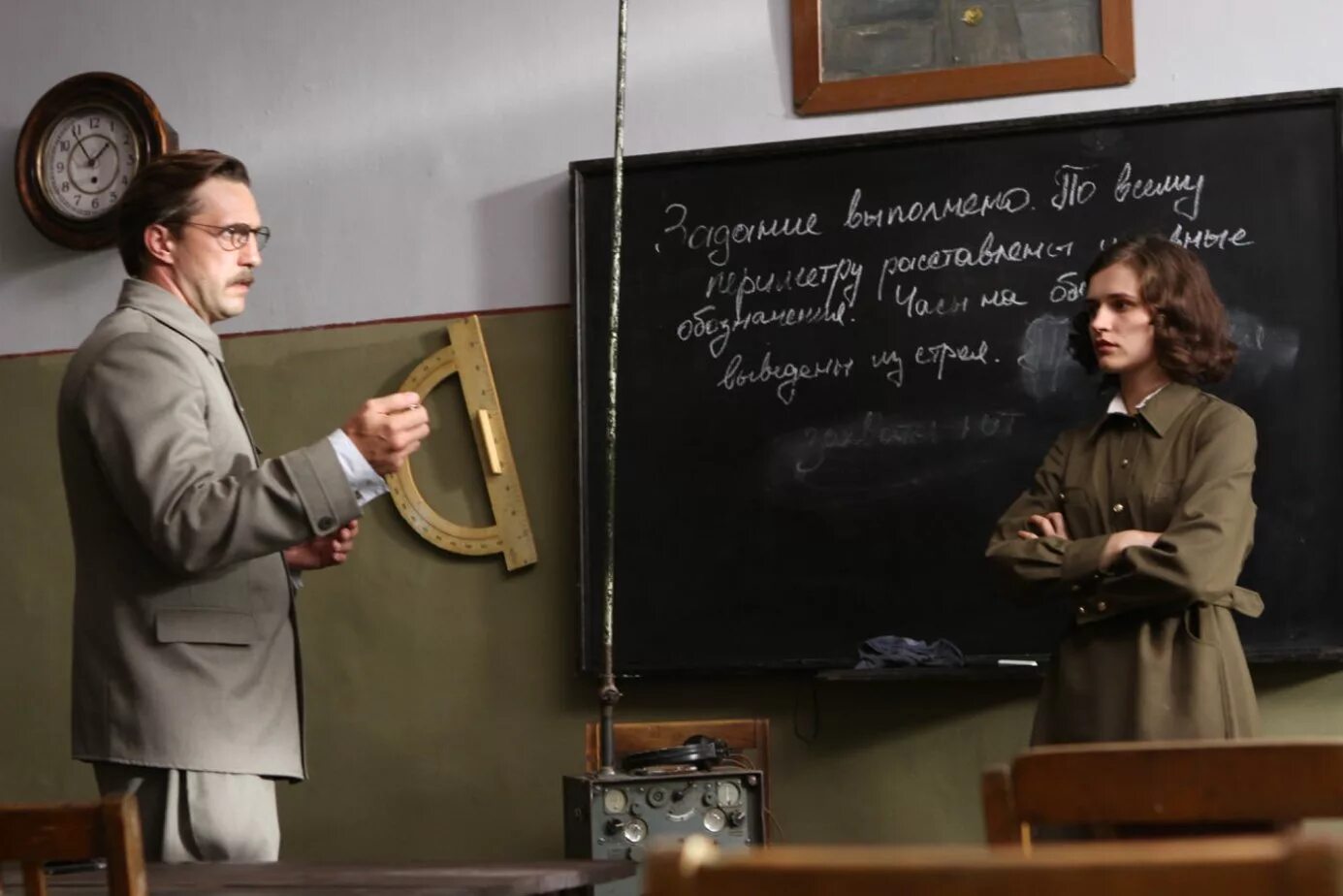 Разведчица содержание