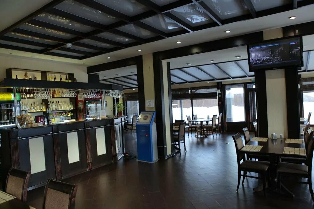 Гамлет на риге. Ресторан у гамлета новорижское шоссе. Ресторан гамлет. Кафе гамлет новорижское шоссе. Отель гамлет на новорижском шоссе.