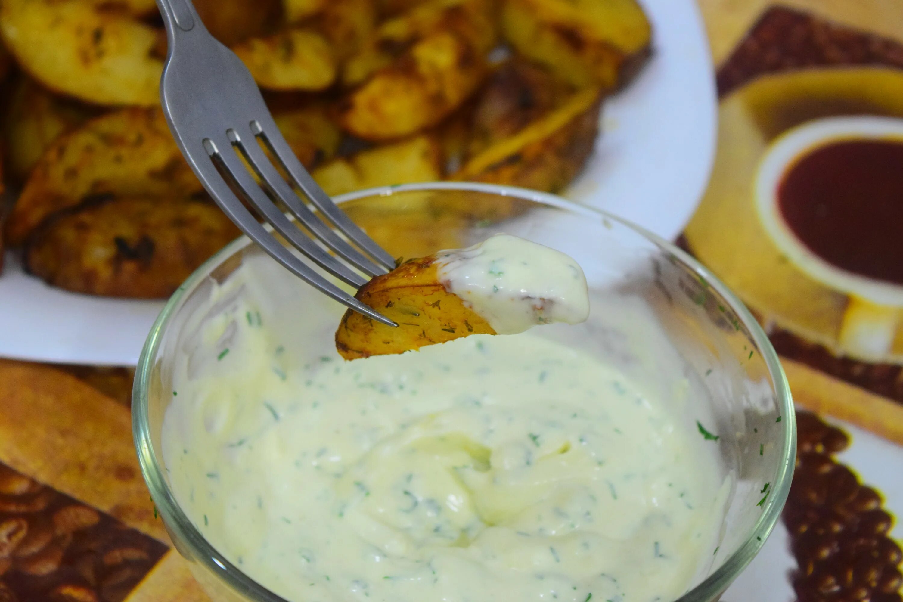 Говядина для супа. Соус для печеной картошки. Мясной суп. Соус из свинины с картошкой. Подлива картофельная.