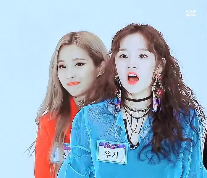 Суджин и шухуа. Юци айдл. G idle 2020. Юци и соен пейринг. Соен и юци.