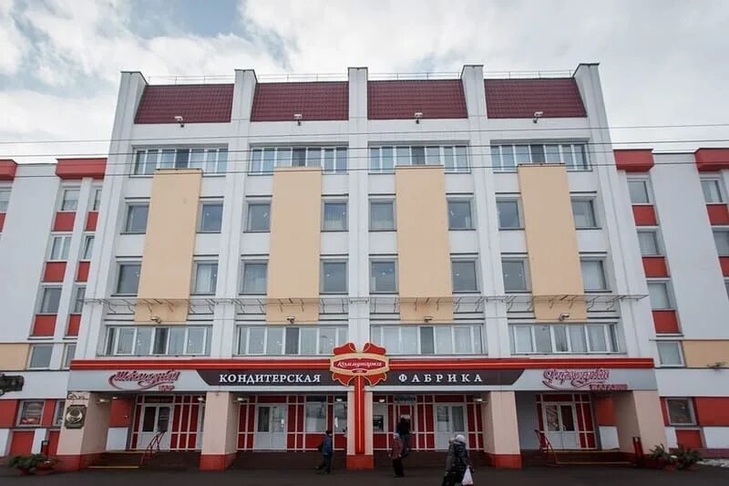 Кулебакская швейная фабрика меридиан. Чулочно-носочная фабрика хох. Завод ударник. Кондитерская фабрика слодыч минск. Фабрики г минск.