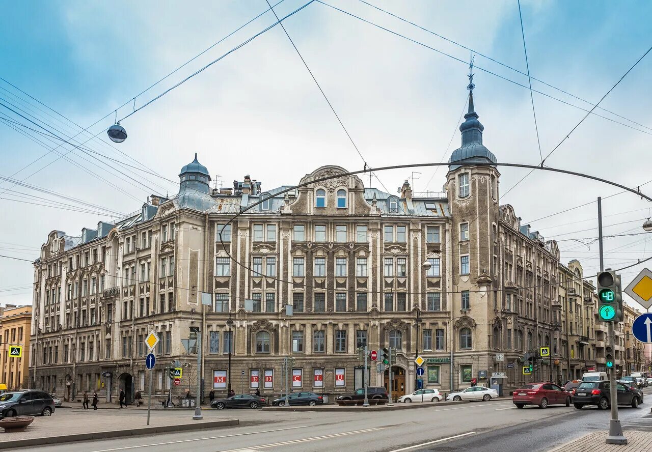 Спб ул толстого. Австрийская площадь Петроградка. Доходный дом Горбова Санкт-Петербург. Петроградка Санкт-Петербург.