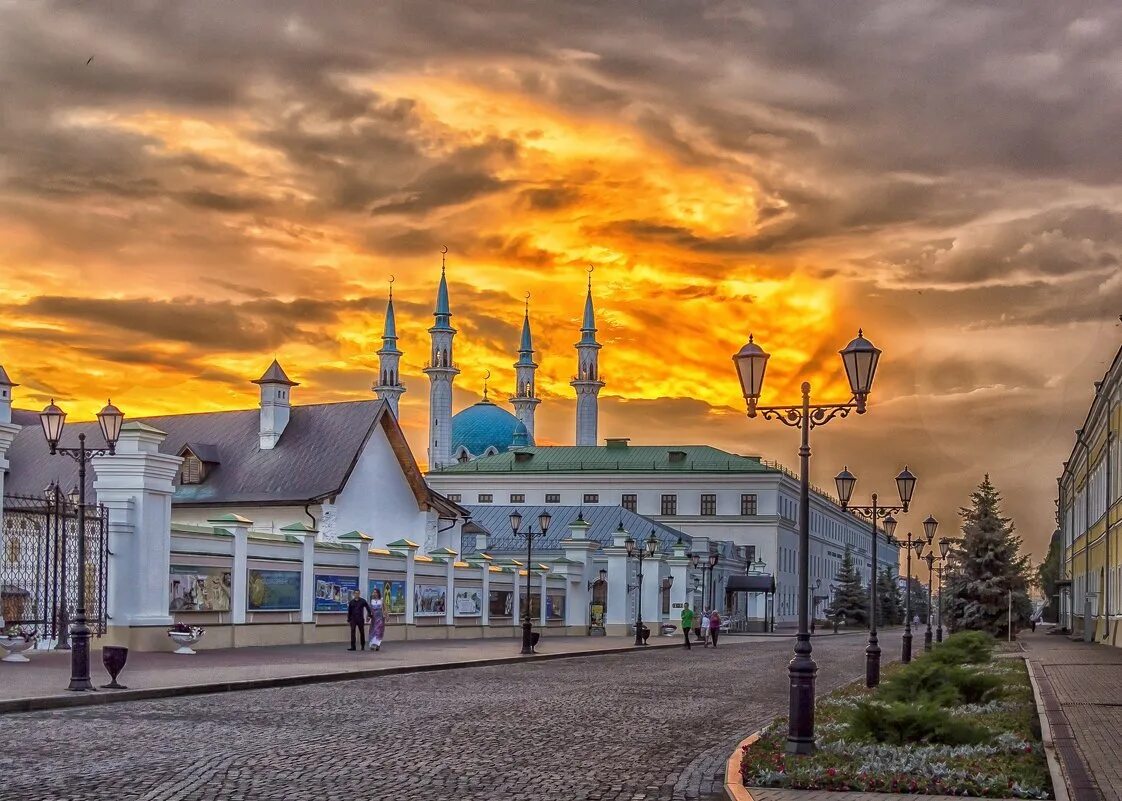 Казанский Кремль Казань. Панорама города Казань Kazan. Татарстанска Казанский Кремль. Казань Казанский Кремль панорама. Каким будет лето татарстане