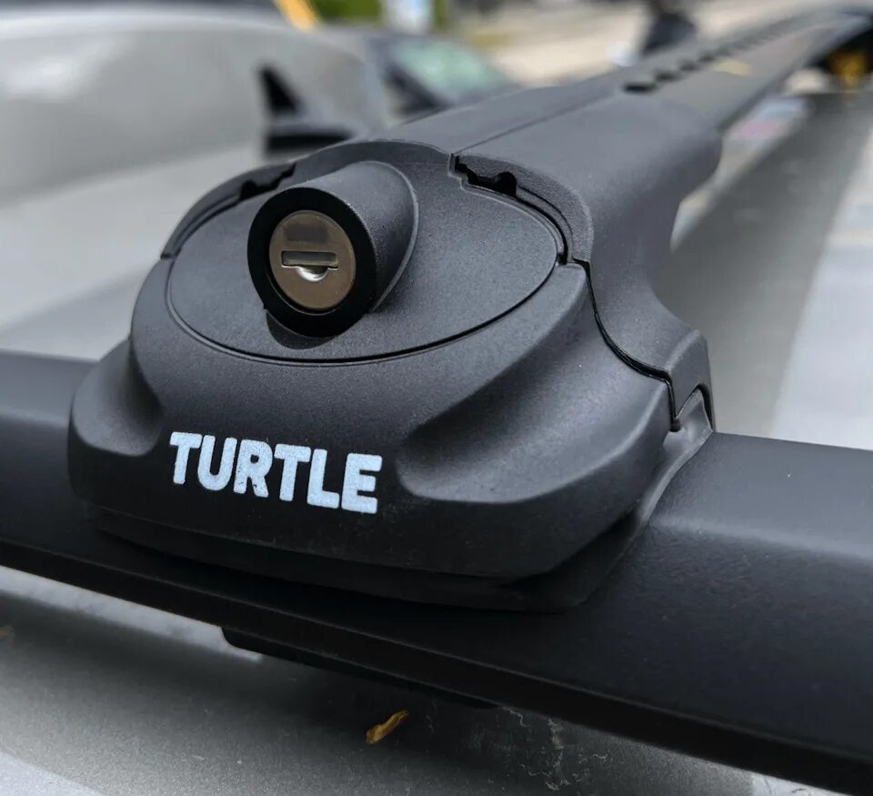 Рейлинги turtle air. Багажник turtle air 2. багажник на крышу turtle air 1. turtle air 1 silver. turtle air 1 tiguan.