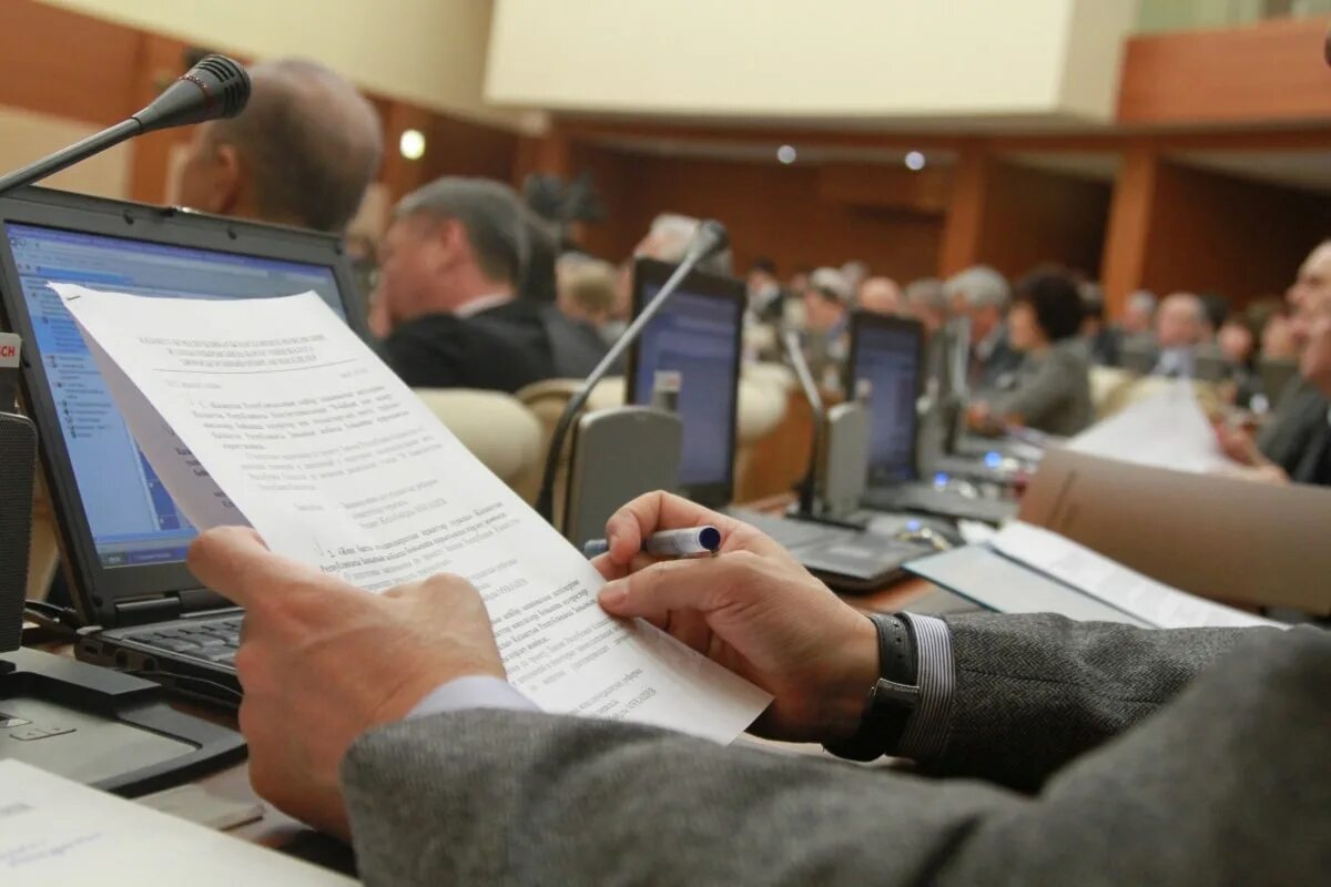 Разработка законопроектов. Разработка законов. законопроект. разработка законопроекта. новые законы.