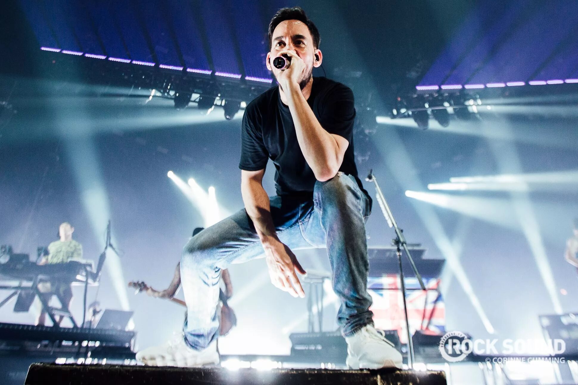 майк шинода группа. Figure 09 linkin park. Nobody listen linkin. Figure 09 linkin park. линкин парк meteora.