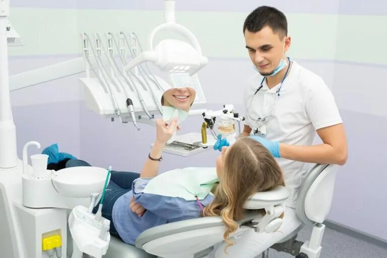 В каком триместре лечить зубы