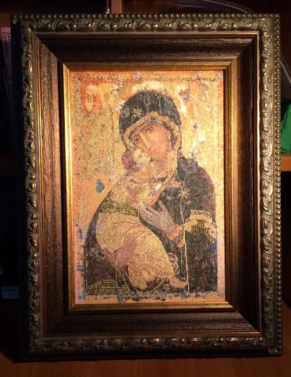 Теа гувернер владимирская икона. Thea gouverneur иконы. Спас нерукотворный тея гувернер отшив. Гувернер иконы. Гувернер иконы.