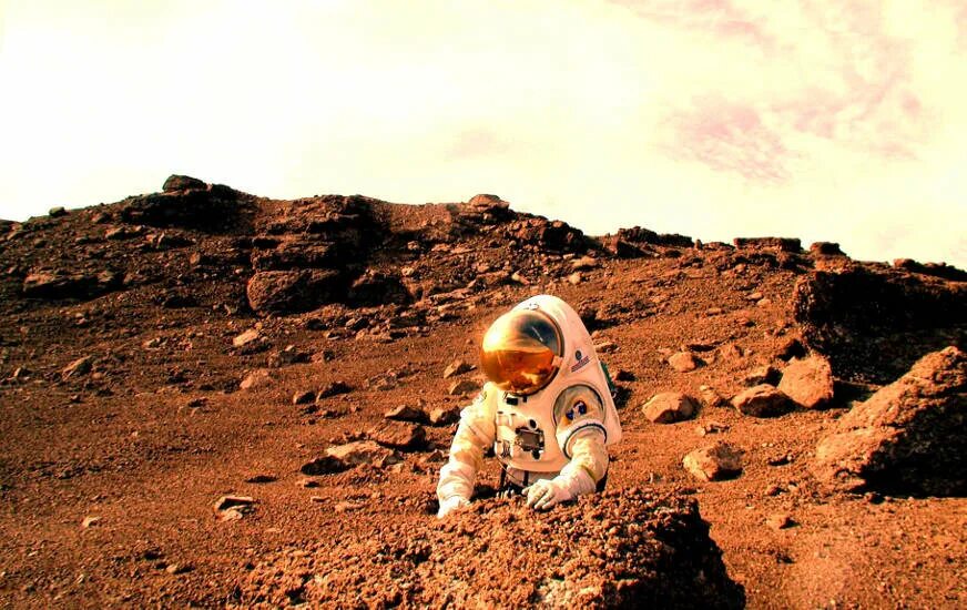 На марсе возможна жизнь. Жизнь на Марсе. Марс есть ли жизнь на Марсе. Марс Планета жизнь. Была ли жизнь на Марсе.