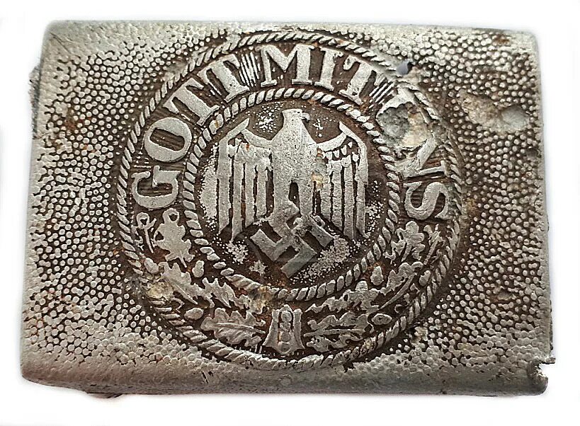 Пряжка азова gott mit uns. Гот мит унс. Пряжка вермахт готт мит унс. Надпись gott mit uns готическим шрифтом. Перстень gott mit uns.