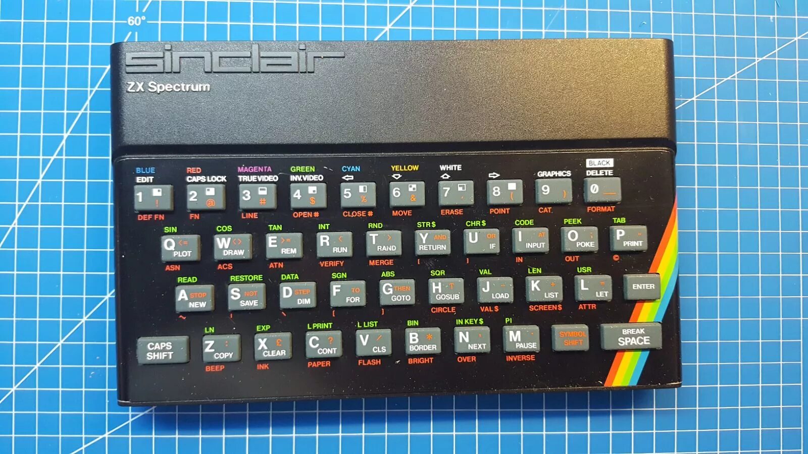 ZX Spectrum 48. ZX Spectrum 48k. Sinclair ZX Spectrum 48k. ZX Spectrum 48k Elite. Спектрум 7 класс