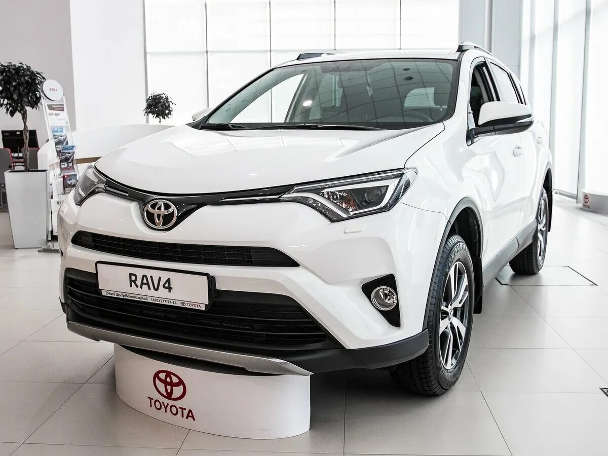 Отзывы рав. Тойота рав 4 белая. Тойота рав 4 2019 белая. Тойота рав 4 новая белая. Toyota rav4 4 xa40.