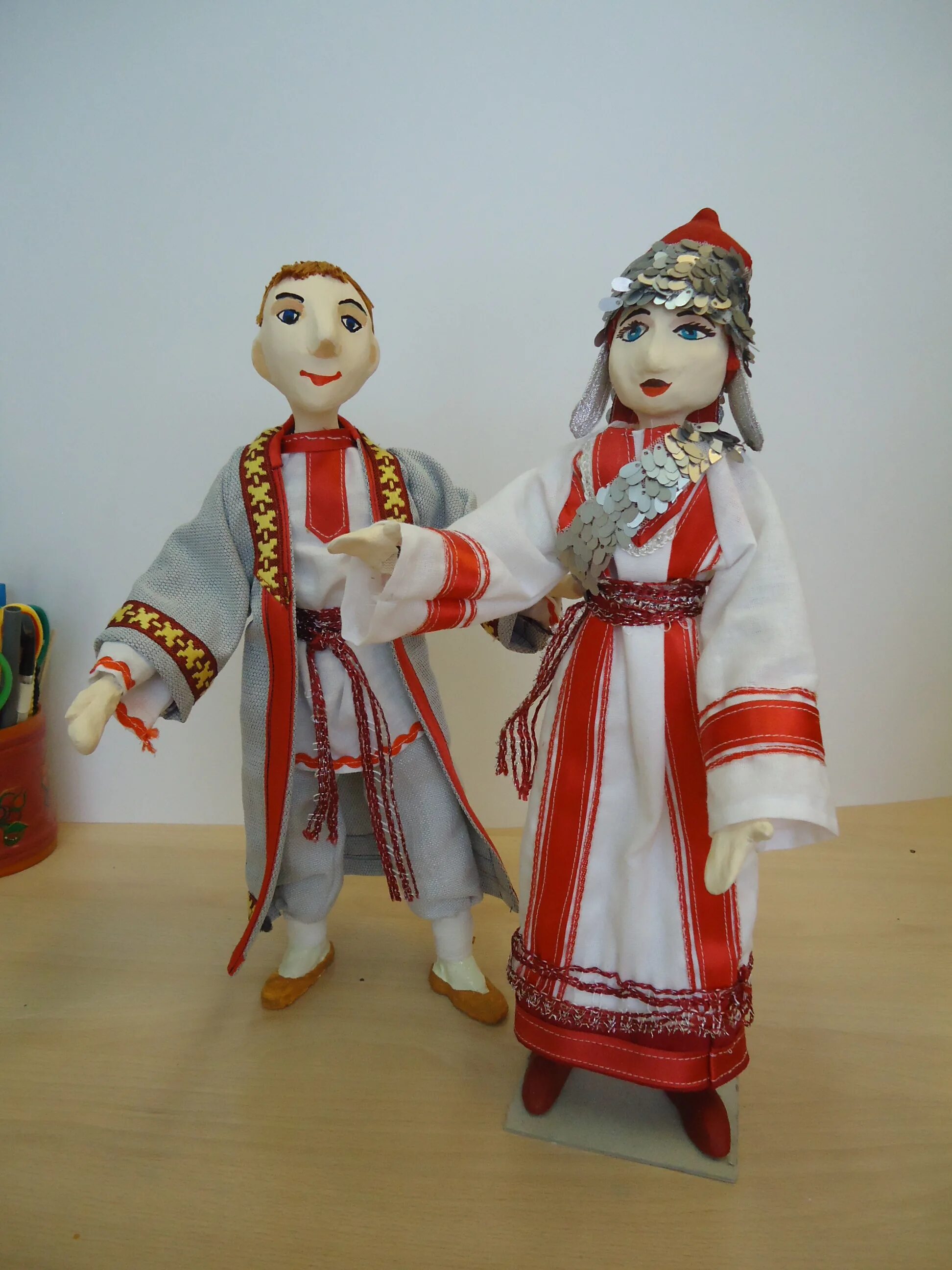 костюмы народов поволжья мордвы. костюмы марийский мордовский татарский чувашский. традиционные костюмы народов поволжья. одежда народов поволжья. традиционные костюмы народов поволжья.