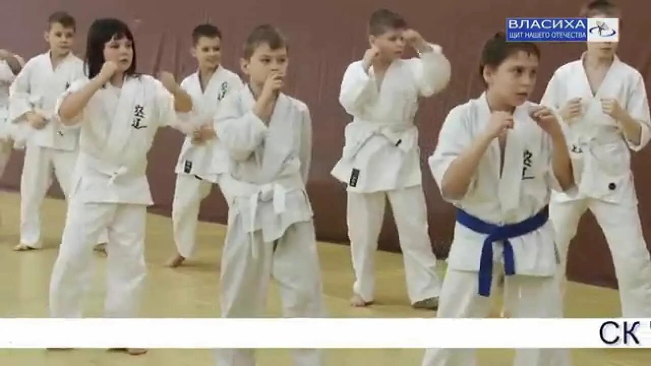 Delta sport коммунарка. Апрелевка секции. Апрелевка цветочная аллея 9. Delta sport юбилейный. Тренажерный зал в фок апрелевка.