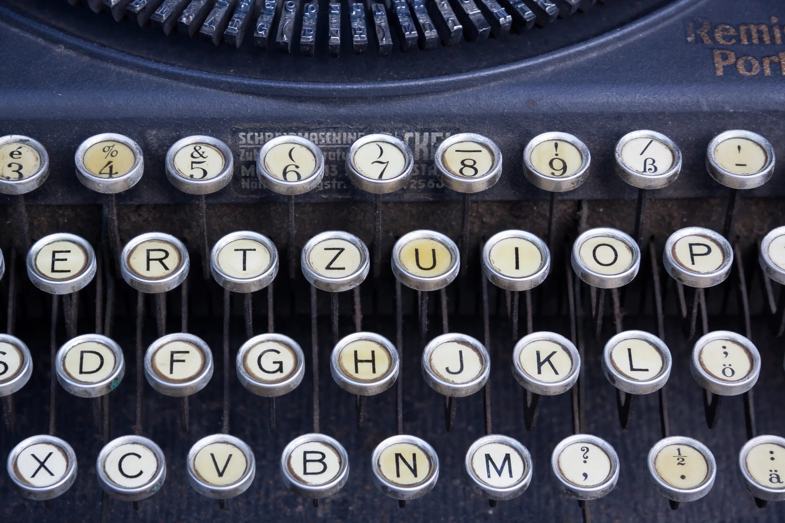 Machine keyboard