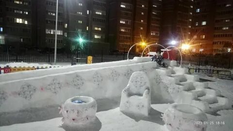 Снежный городок 2024
