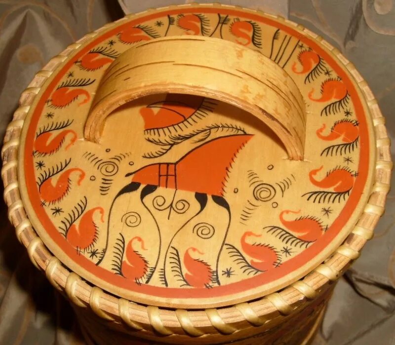берестяной туесок мезенская. щепа роспись по лубу мезенская роспись. берестяной туес с мезенской росписью\. народный промысел щепа. мезенская роспись ладья.