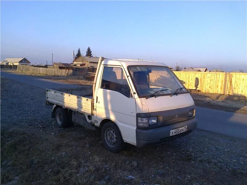 Ванет грузовик. Nissan Vanette 1997 грузовик. Nissan Vanette 1996 г грузовик. Ниссан Ванетте бортовой. Ниссан Ванетте 1997.