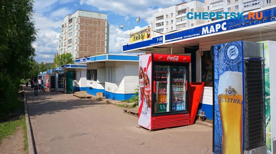 Пивной ларек. Ларек с пивом. пивной ларек в россии. ларьки с разливными напитками.