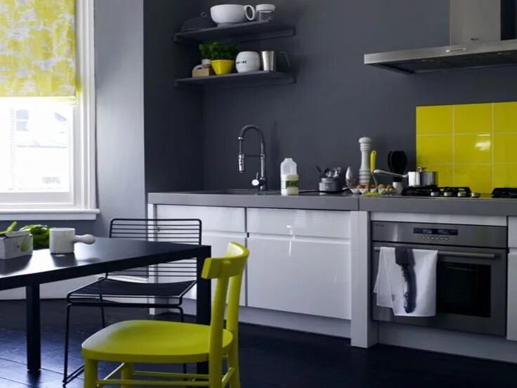 Boston Budget Kitchen - Классический - Кухня - Бостон - от эксперта Liz Miller I