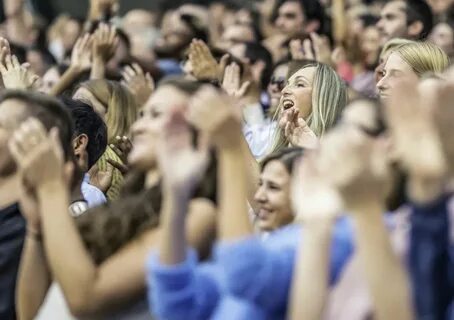 Spectator crowds