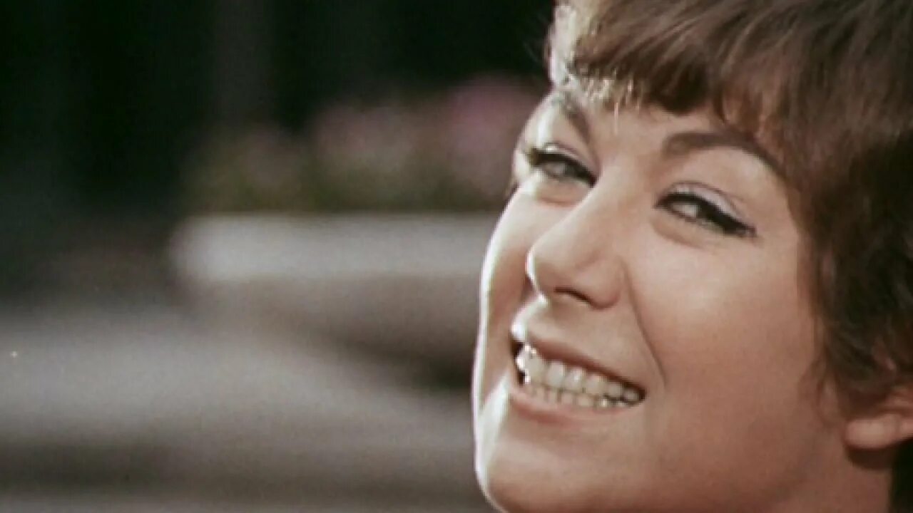 Пьеха сосед. Пьеха сосед. Пьеха сосед. Пьеха сосед. Песня про соседа пьеха.