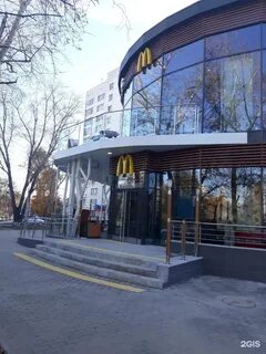 Тореза 4