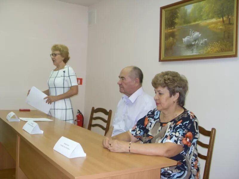 Согбу гагаринский кцсон рф. Комплексный центр директор. Директор кцсон кировского района. Комплексный центр директор. Руководитель центра социального обслуживания населения.