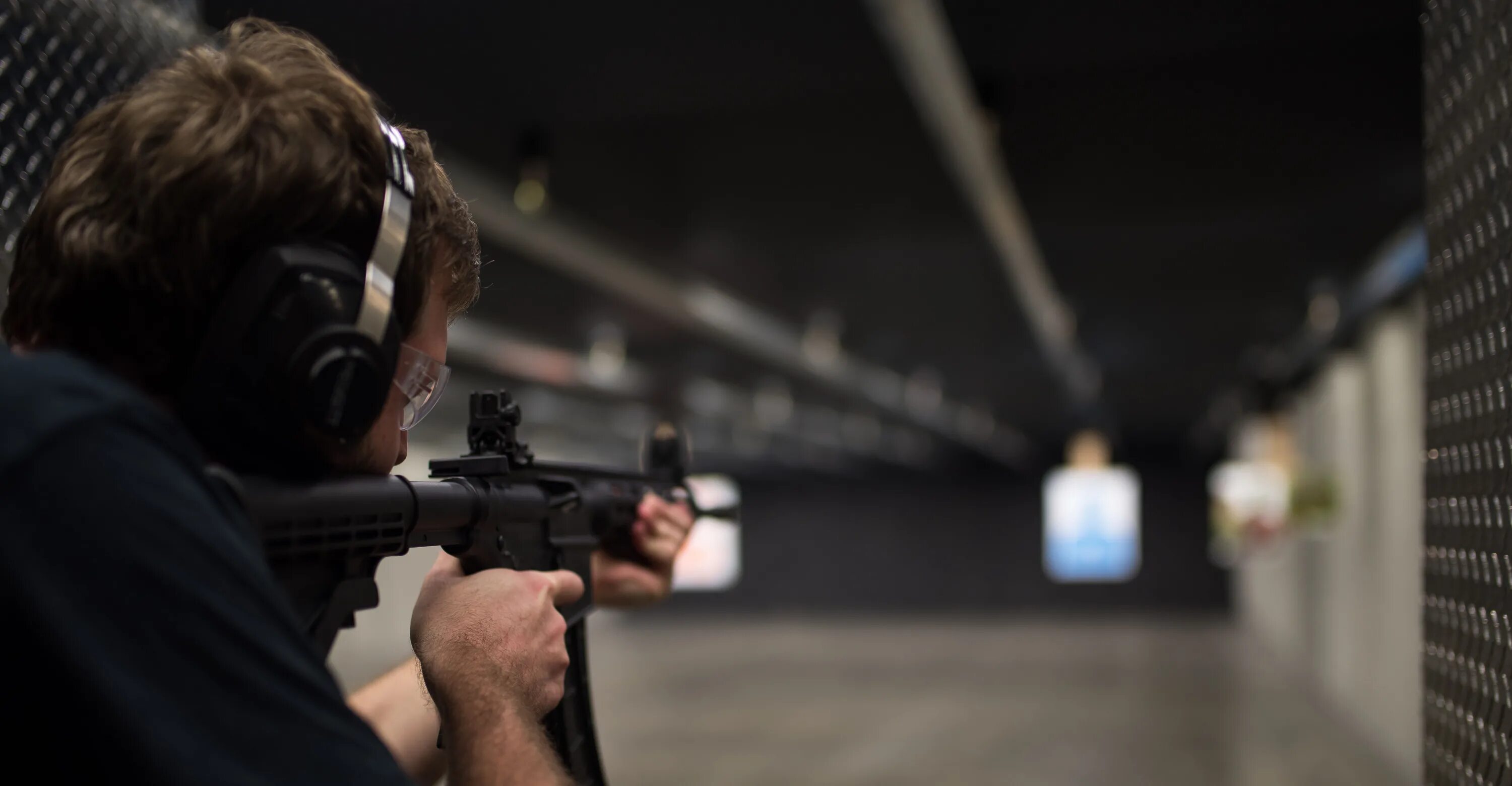 Complete the shooting. Shooting man. shooting gun. shooting range надпись. police department shooting range.