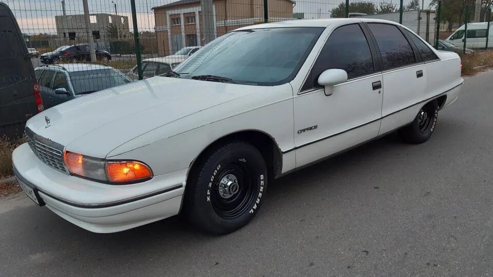 Caprice 5. Мармарис отель caprice. Chevrolet caprice 1 43. Шевроле каприз 1992. Гаммы паганини.