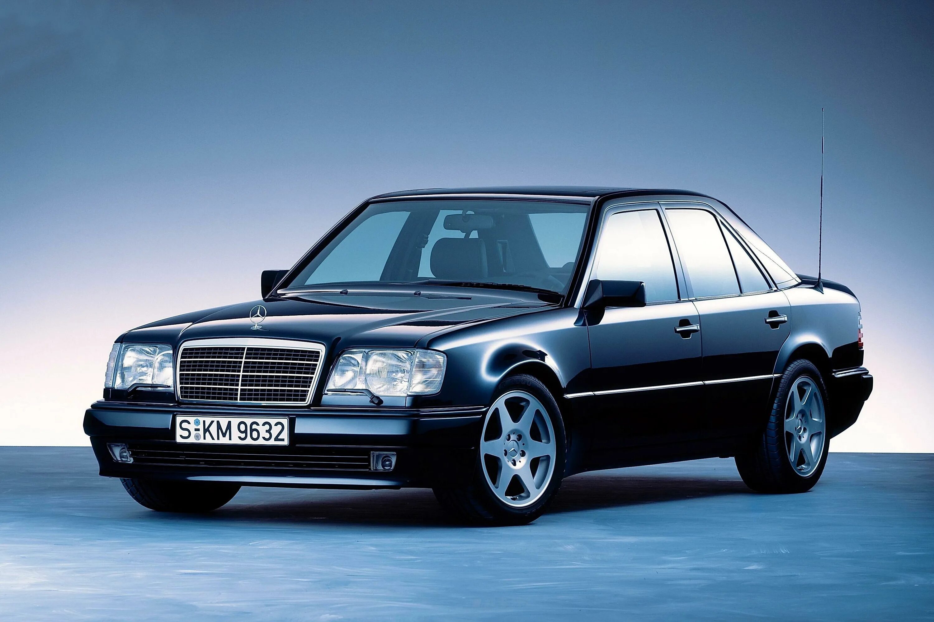 E class w124. Мерседес w124 e500. Mercedes Benz w124 e500. Мерседес-Бенц w124 е500. Мерседес 124 e500.