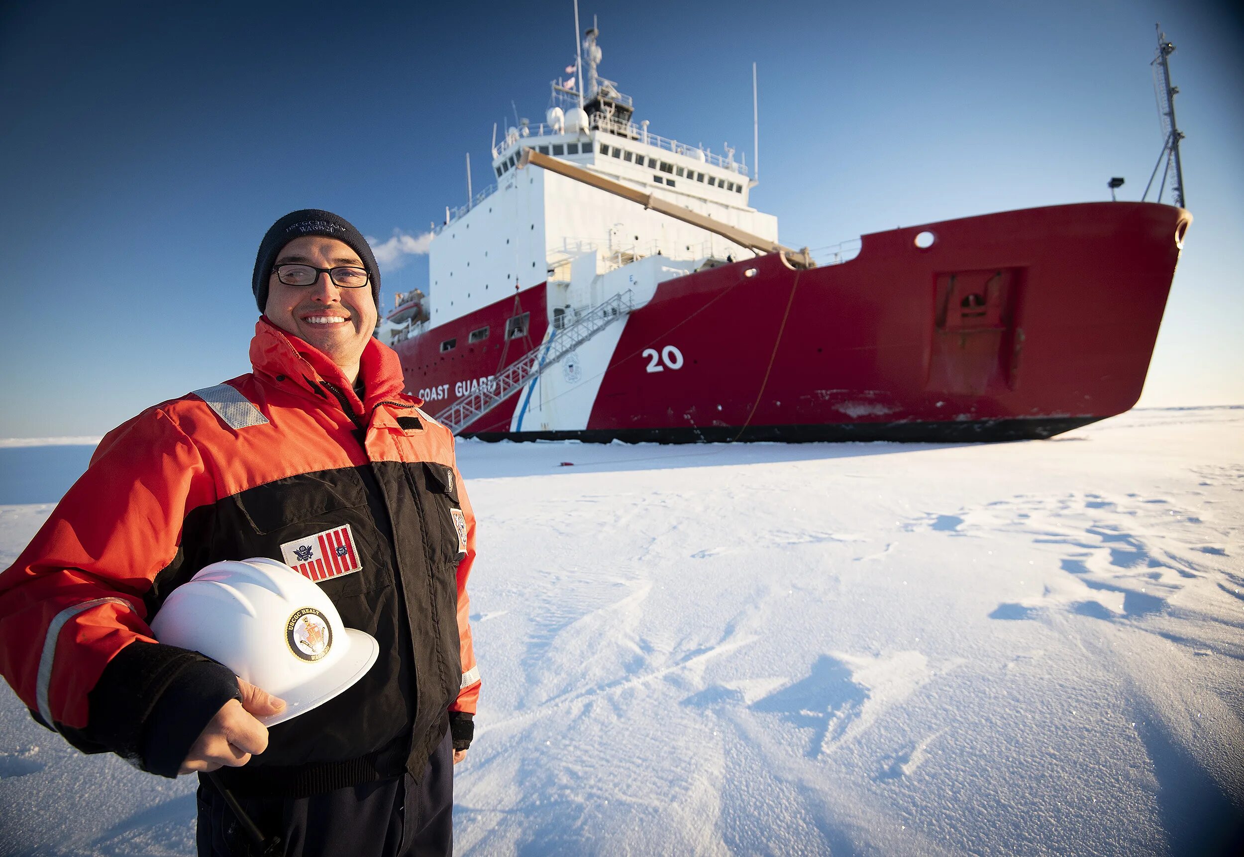 Судостроение в россии. Научные журналы про морские суда. Научные журналы про морские суда. Морская наука и техника. Морские науки книги.