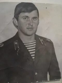 Найти сослуживцев в одноклассниках