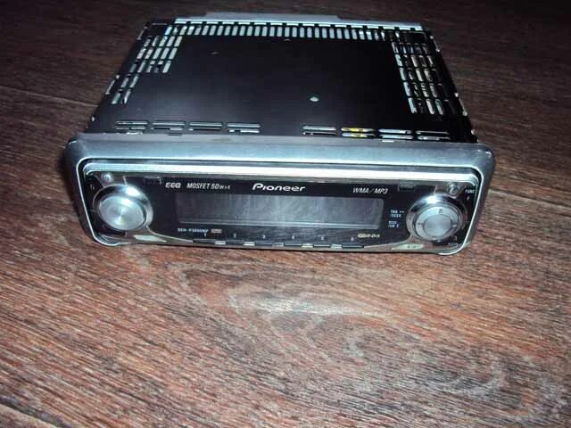 Пионер старые модели. Pioneer deh p3600mp. deh-p3600mp. магнитола дисковая пионер 2000. pioneer deh p7900ub.