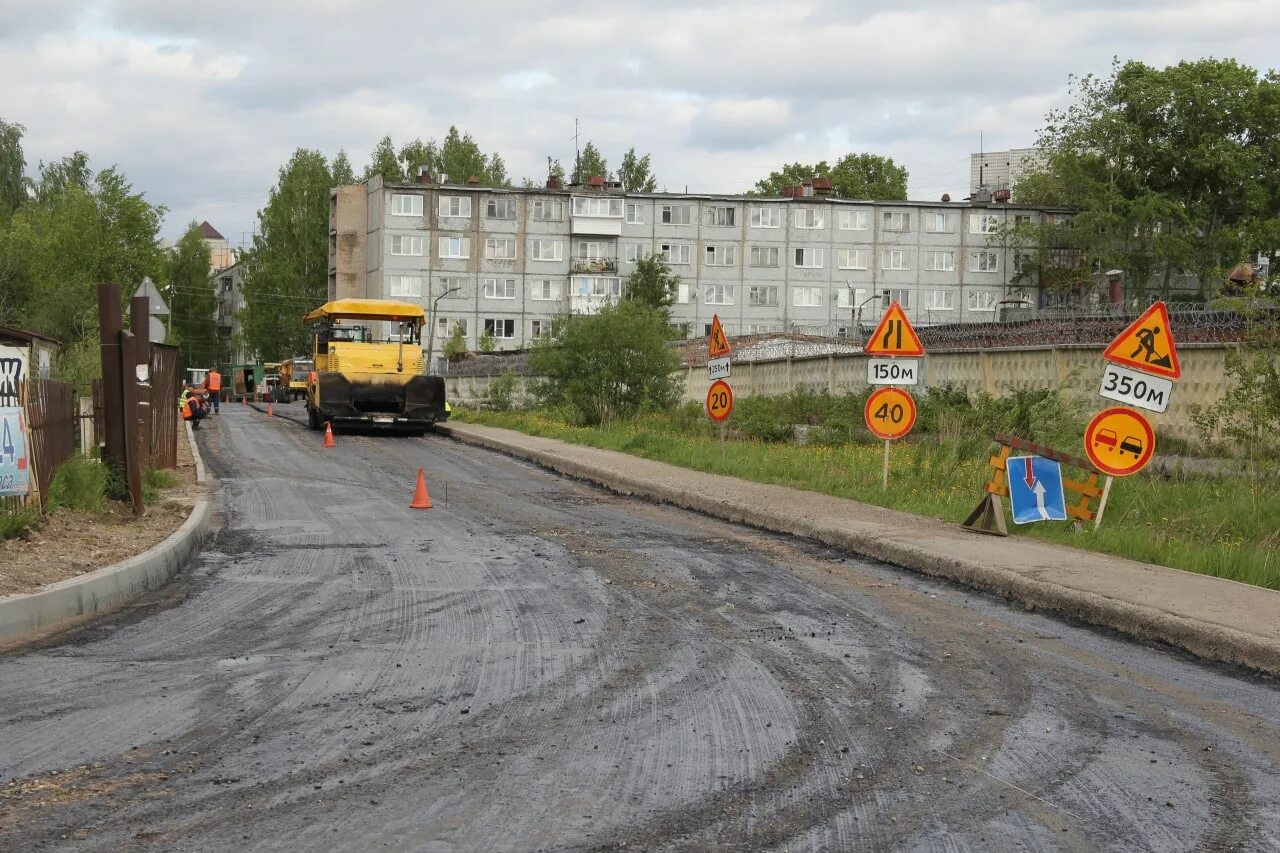 Сыктывкар эжва работа вакансии. Сыктывкар дороги. дорожная улица сыктывкар. ремонт дорог сыктывкар. дорога на сыктывкар.