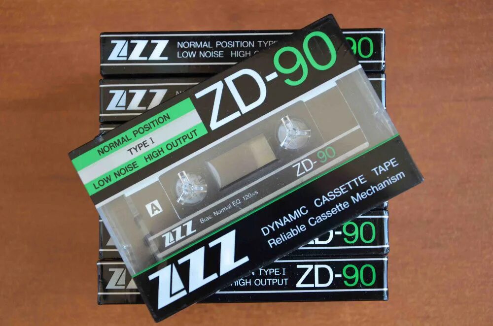 Бренд zzz кассета. Zzz кассеты. Zzz zd 90. Zzz кассеты. Голден саунд.
