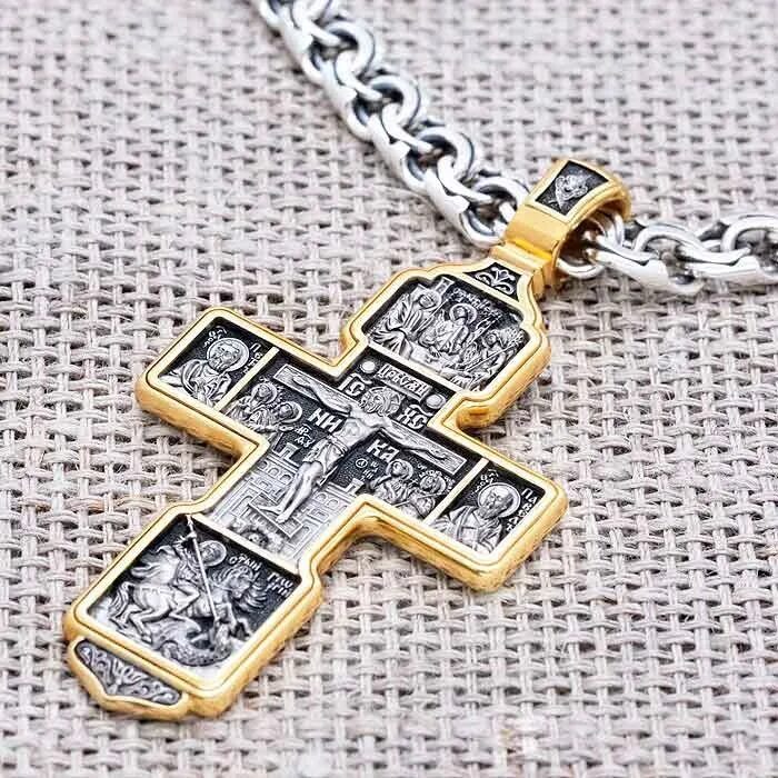 Крест 8199. Серебро крест Распятие Христово с предстоящими. Крестик серебряный с позолотой. Крест серебро с золотом.
