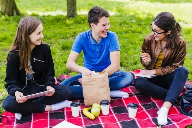 Student having fun. Student having fun with boys. Lunch time student Outdoor. A yardstick has three feet?. Students fun