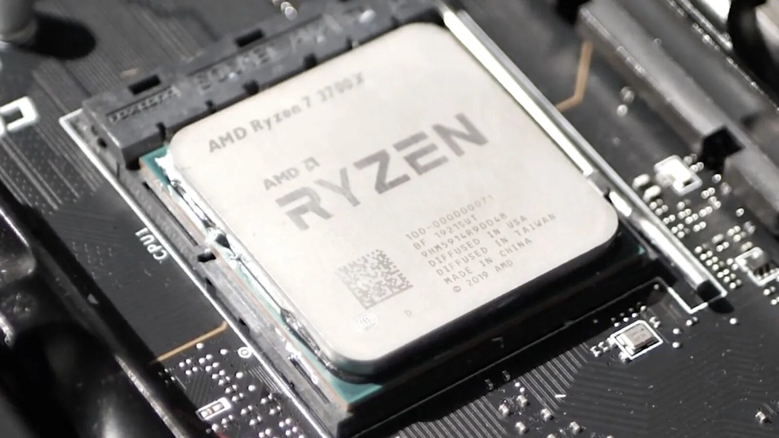 Amd ryzen 7 3700x купить. Ryzen 7 3700x. AMD Ryzen 7 3700x OEM. Ryzen 5 3700x. AMD Ryzen 7 Pro 3700.