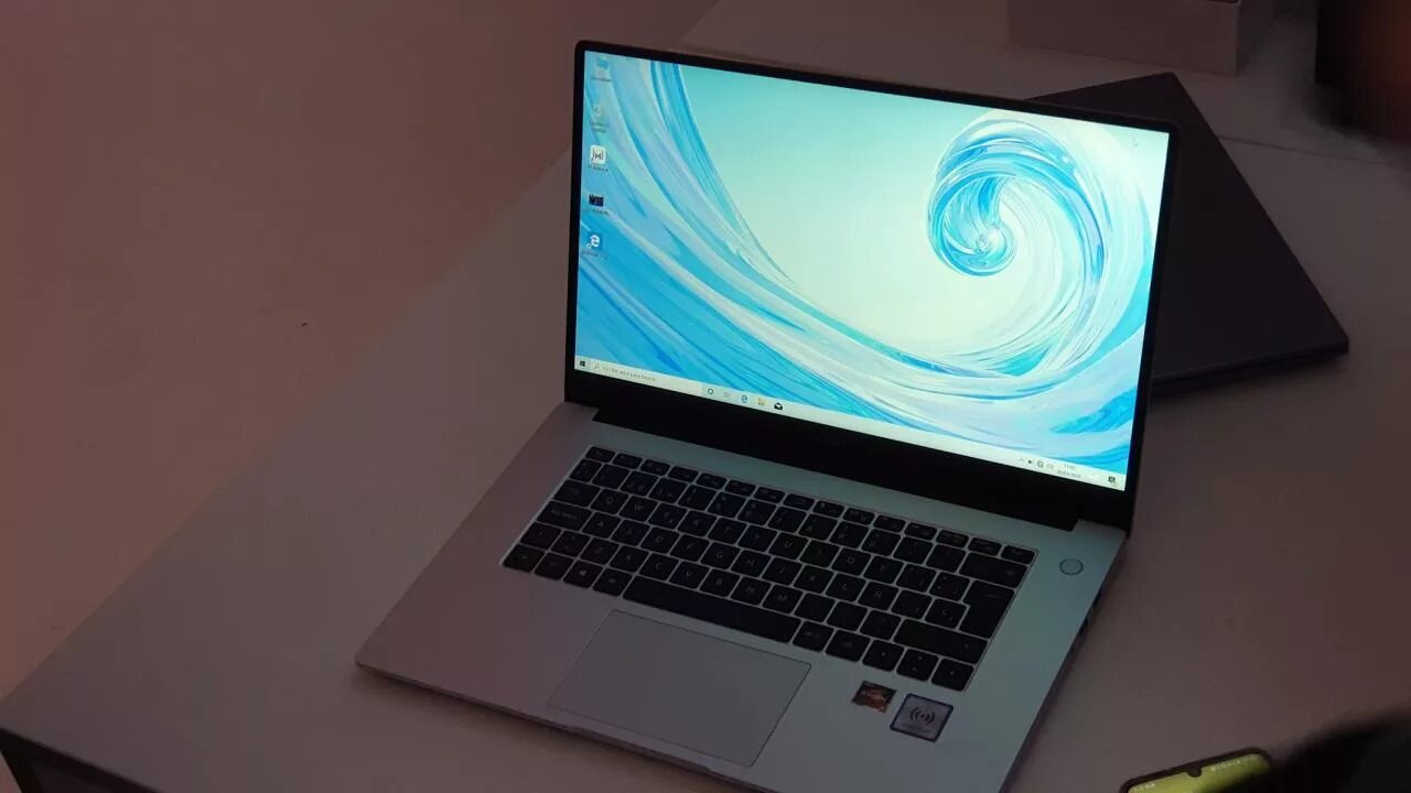 Huawei matebook 14 256. Huawei MATEBOOK 14. Huawei MATEBOOK d14. Ноутбук Huawei MATEBOOK D 14 NBD-wdi9 8/256gb Space Gray. Huawei made book d 14.