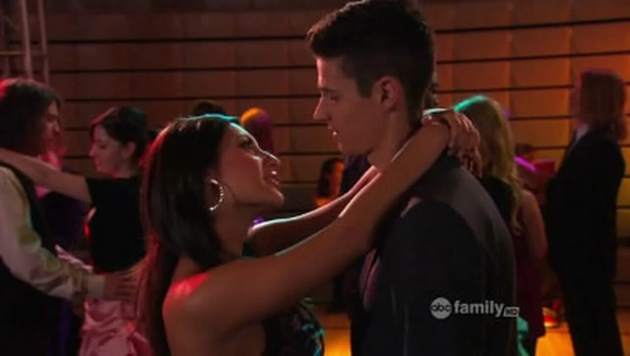 В тайне втайне предложения. The secret life of the american teenager, season 1 фильм. втайне от родителей эдриан грудь. livs secret life. adrian from secret life of an american teenager.