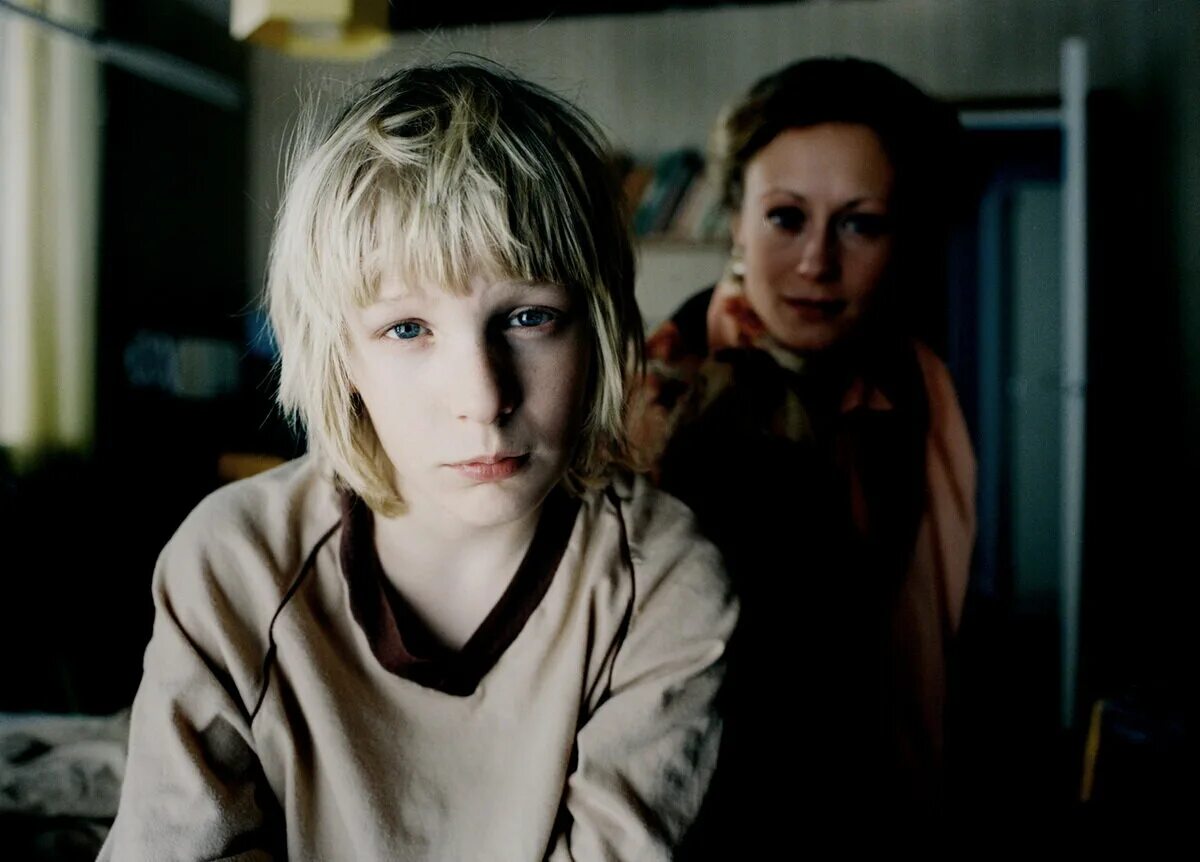 впусти меня / låt den rätte komma in (2008). впусти меня / låt den rätte komma in (2008).