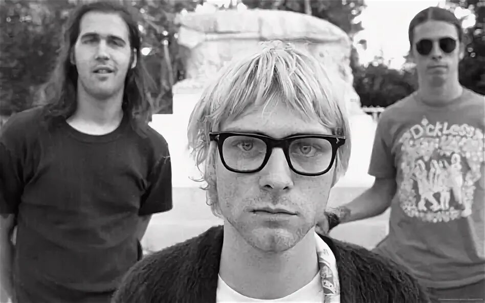 Курт Кобейн. Nirvana 1990. Нирвана группа. Nirvana on a plain