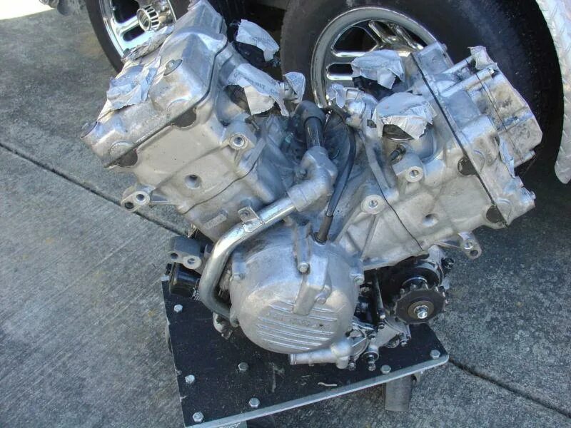 Двигатель vfr. Двигатель honda vfr750. мотор honda vfr 800. vfr 750 двигатель. honda vfr 800 6 поколение.