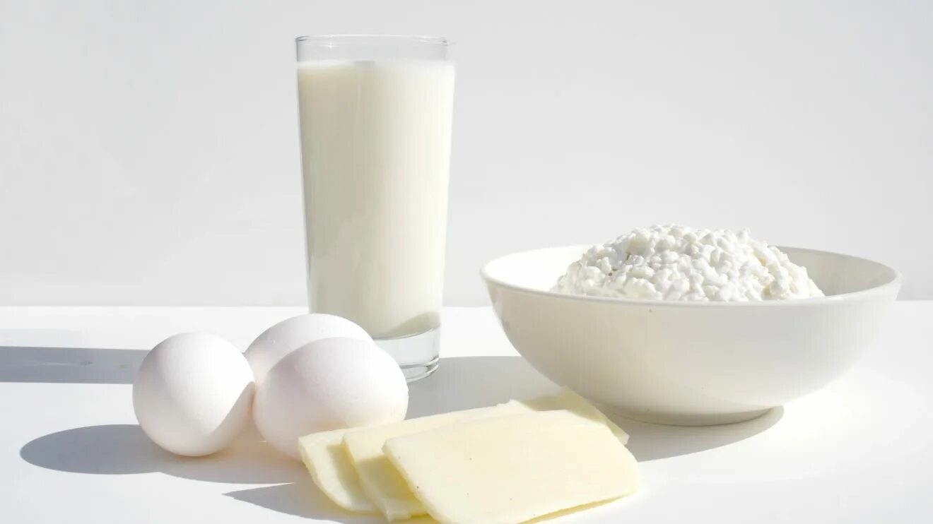 Что такое молочный белок. Картинки молочной продукции. Белая диета. Белковое молоко. Белки молочные продукты.