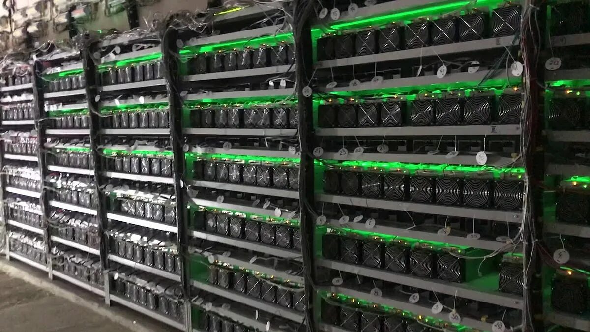 Mining auto