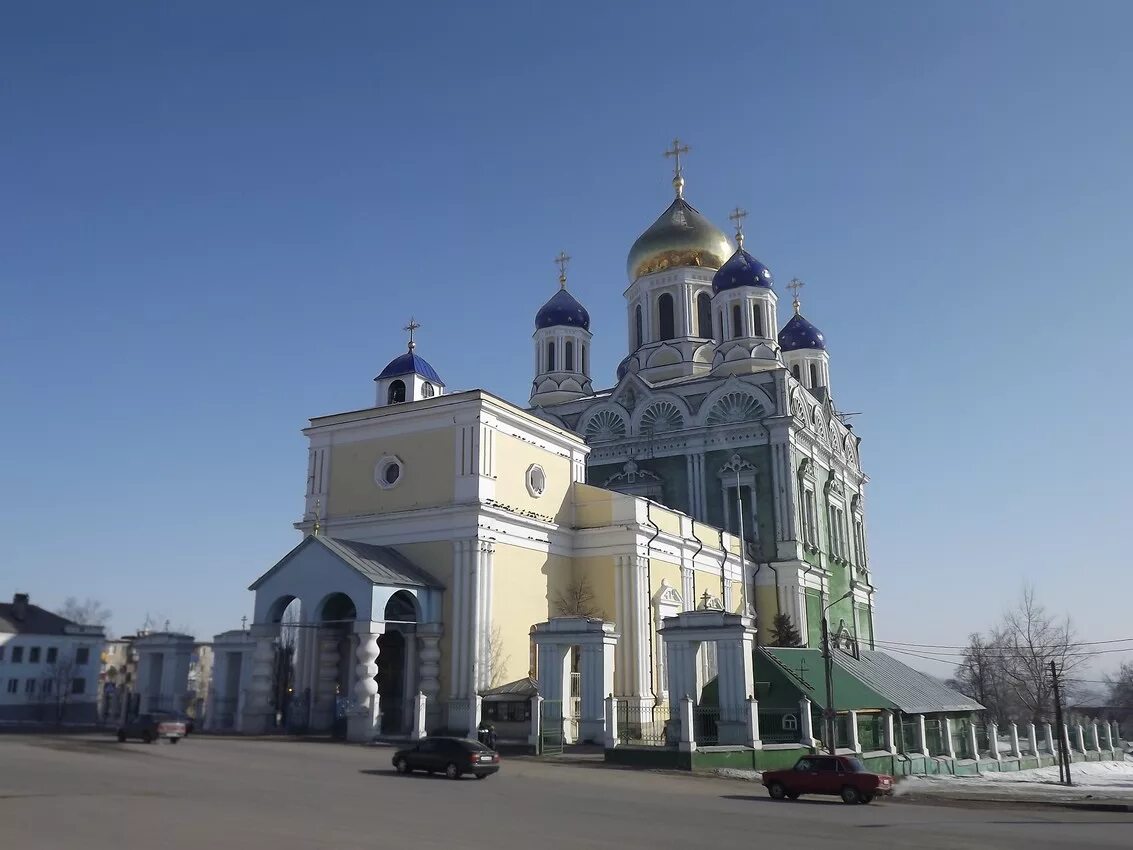Список елец. Вознесенский собор елец. елец площадь вознесенского собора. елец вознесенский собор иконы. вознесенский собор елец достопримечательности ельца.