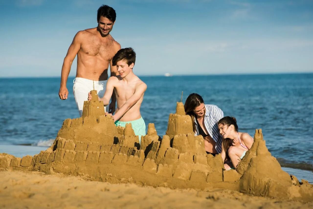 габриэль маркес модель. Als kind. Fkk праздник. Als kind. забор картинка для детей.