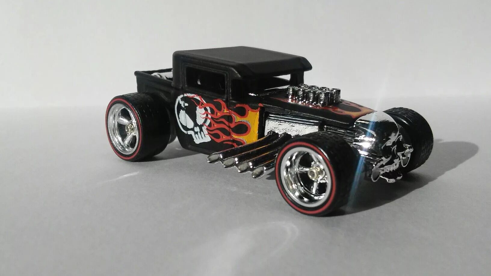 Машинка hot Wheels Bone Shaker. Машина hot Wheels ру Bone Shaker 63651. Хот Вилс Bone Shaker. Машина Bone Shaker Boneshaker. Bone shaker