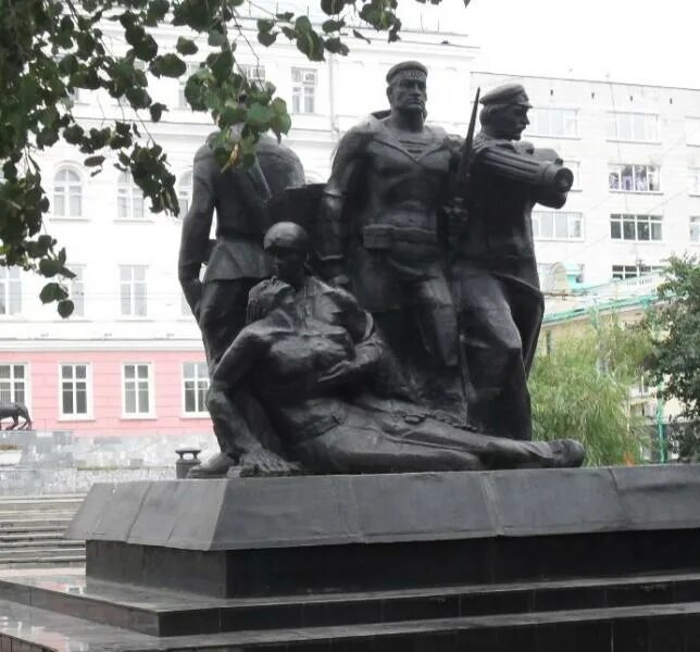 Памятник герою гражданской. Памятник герою гражданской. Памятник героям революции 1917. Аллея борцов революции нижний тагил. Памятник герою гражданской.